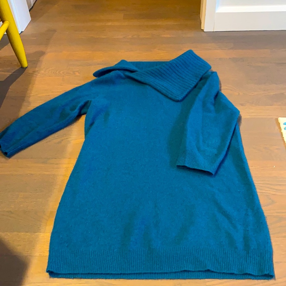 Cashmere teal tunic sweater